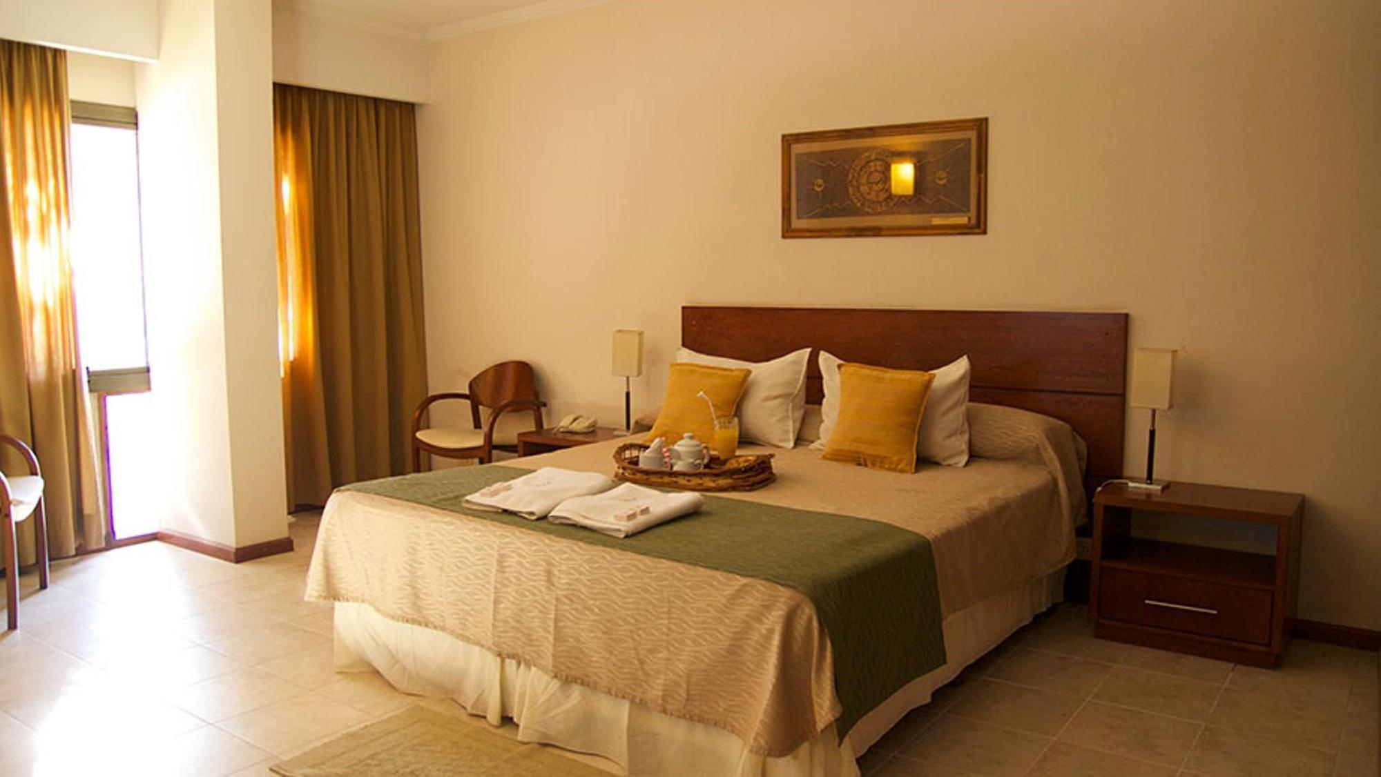 Hotel Blumig Вилья-Хенераль-Бельграно Экстерьер фото